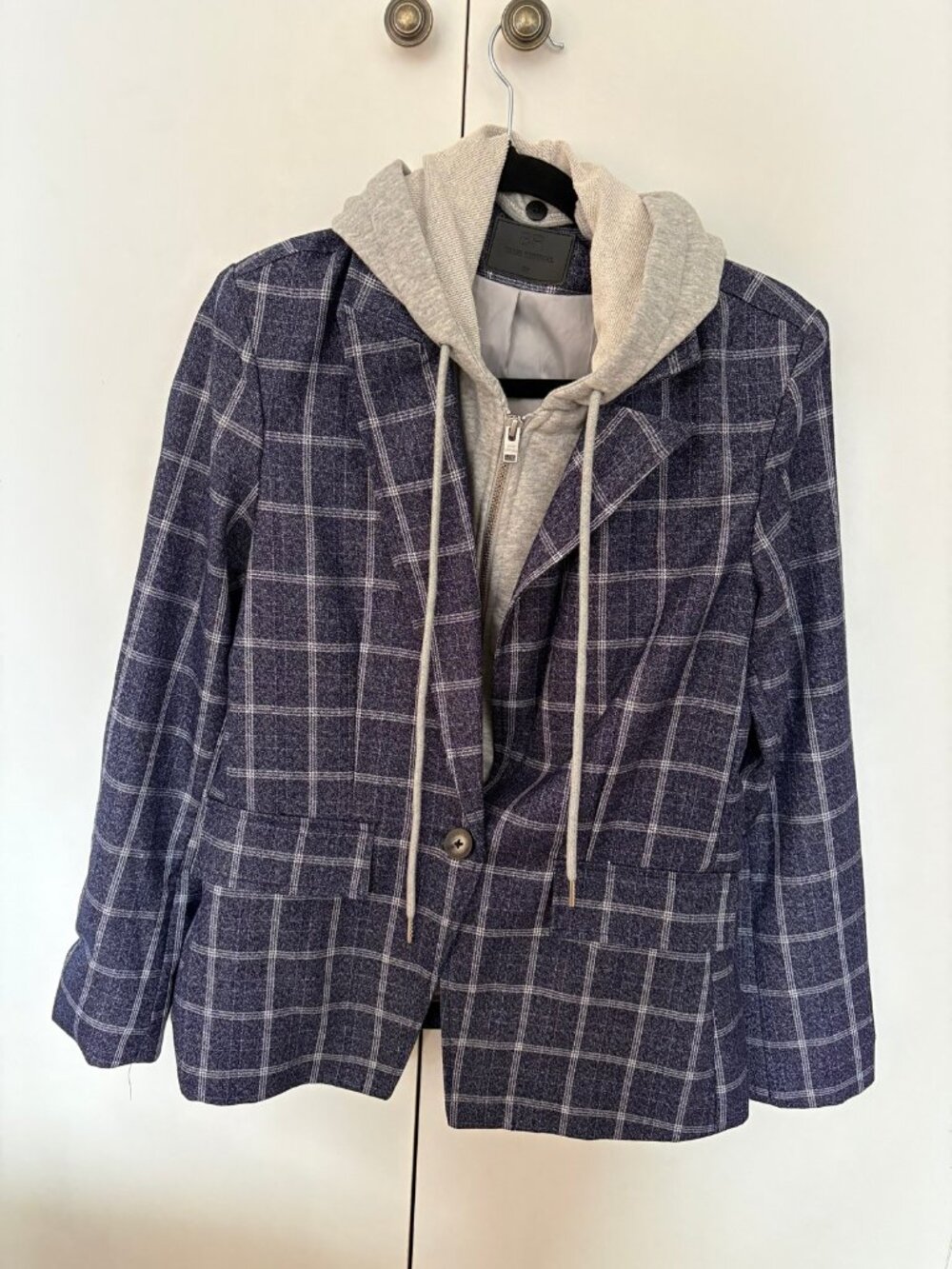 Blue Revival Plaid Blazer w/ Zip-Out Hoodie, Navy, Size M, EUC